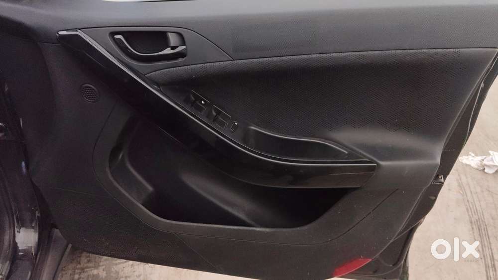 Tata Nexon 1.2 Revotron Xza Plus Premium Dark Edition, 2022, Petrol