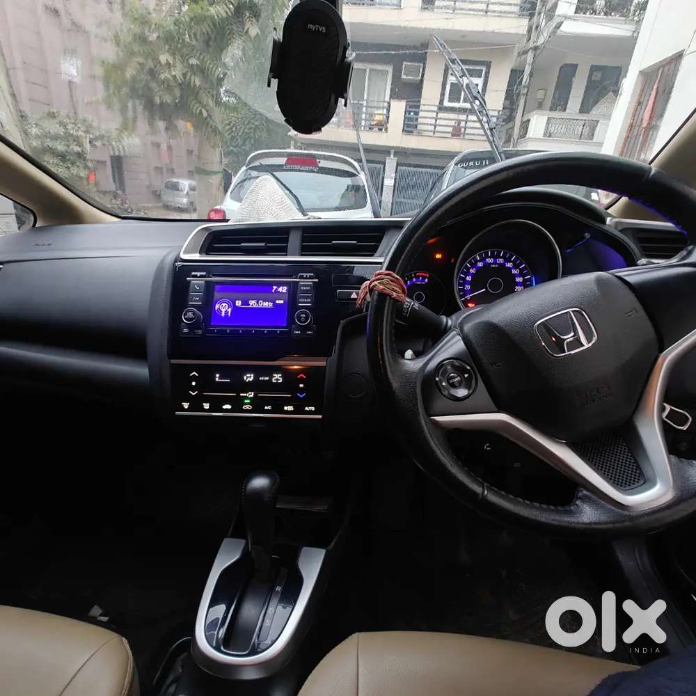 Honda Jazz 2017 Petrol Well Maintained Automatic Transmission