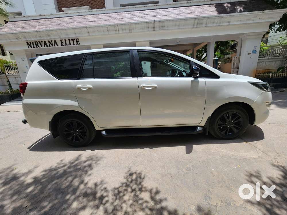 Toyota Innova Crysta 2.8 Gx At 8s, 2021, Diesel