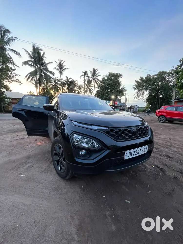 Tata Safari Adventure X 2023 Diesel Dark