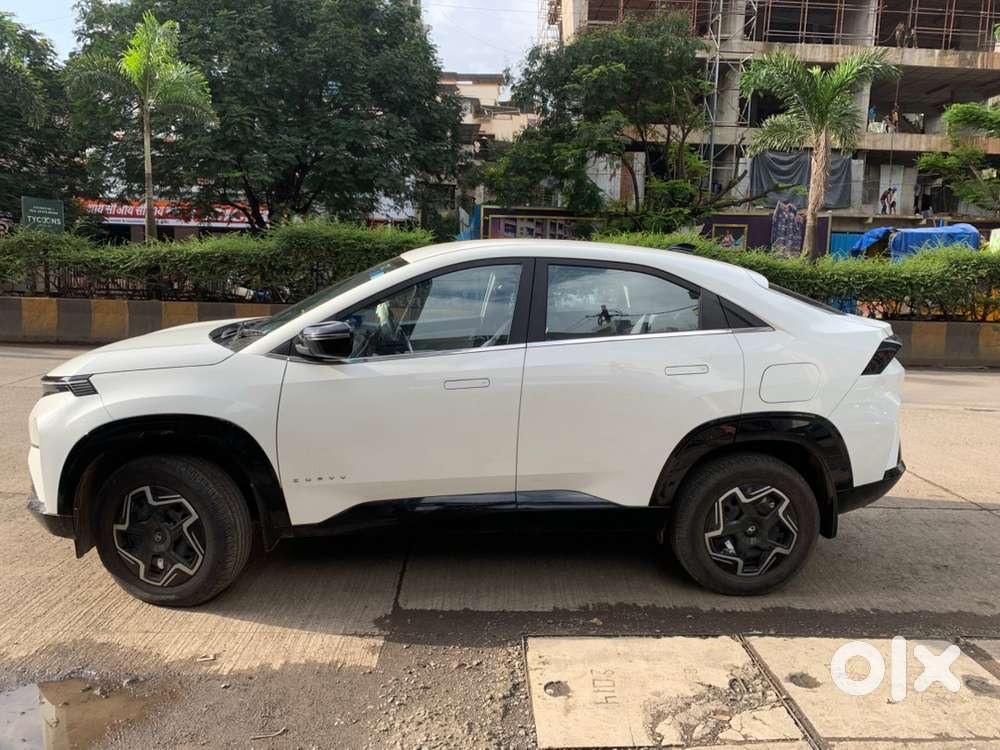 Tata Curvv Petrol 2025 Pure Plus