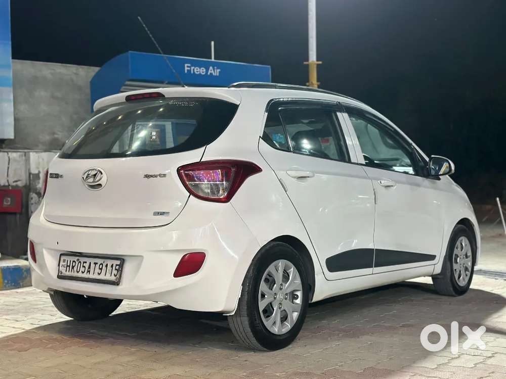 Hyundai Grand I10 Sportz 2016 Petrol Cng On Paper