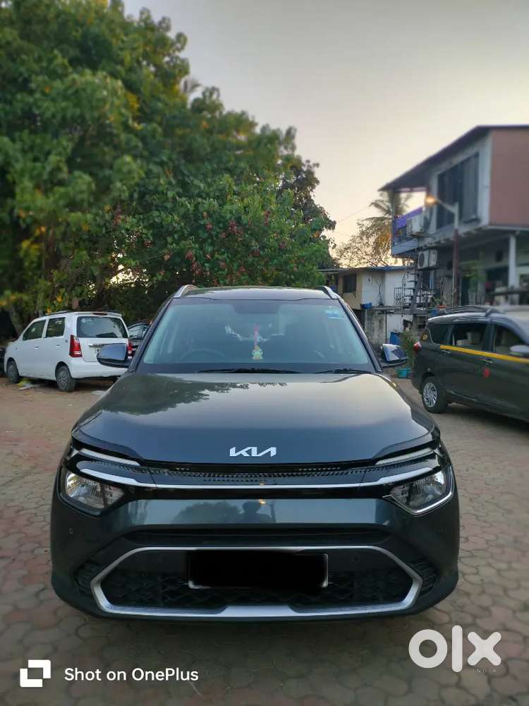 Kia Carens 2024 Petrol 25000 Km Driven
