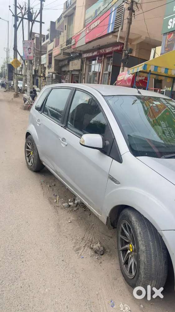 Ford Figo 2015 Cng & Hybrids 83000 Km Driven