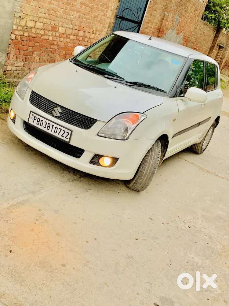 Maruti Suzuki Swift 2010 Petrol 103000 Km Driven