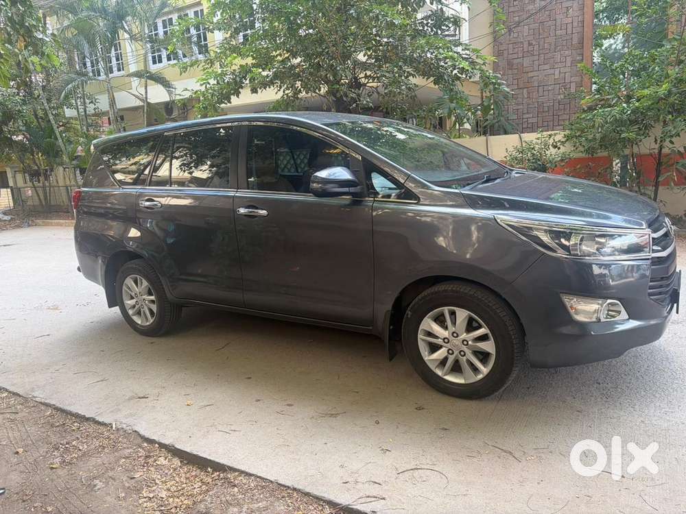 Toyota Innova Crysta 2020 Diesel Well Maintained