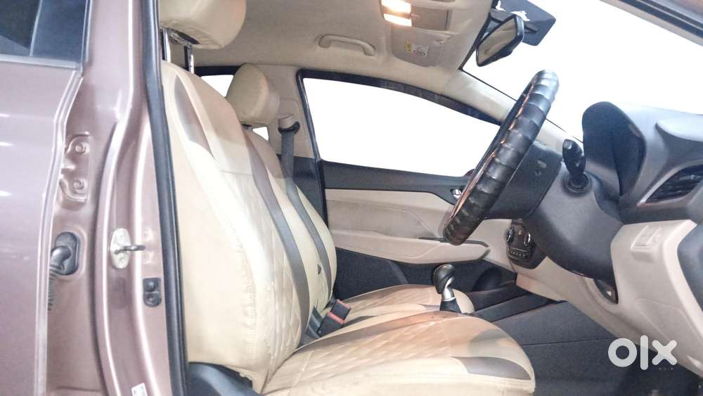 Hyundai Verna 1.6 Vtvt Sx, 2019, Petrol