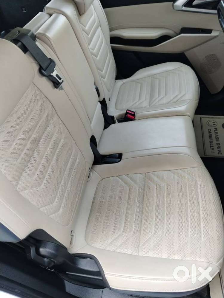 Kia Carens 1.5 Luxury Plus Turbo Dct 7 Str, 2024, Petrol