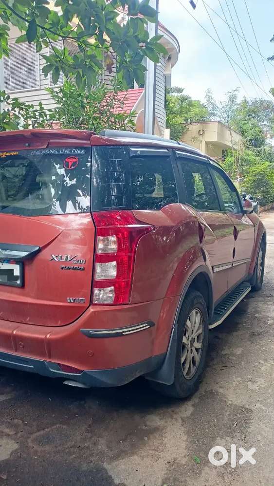 Mahindra Xuv500 2016