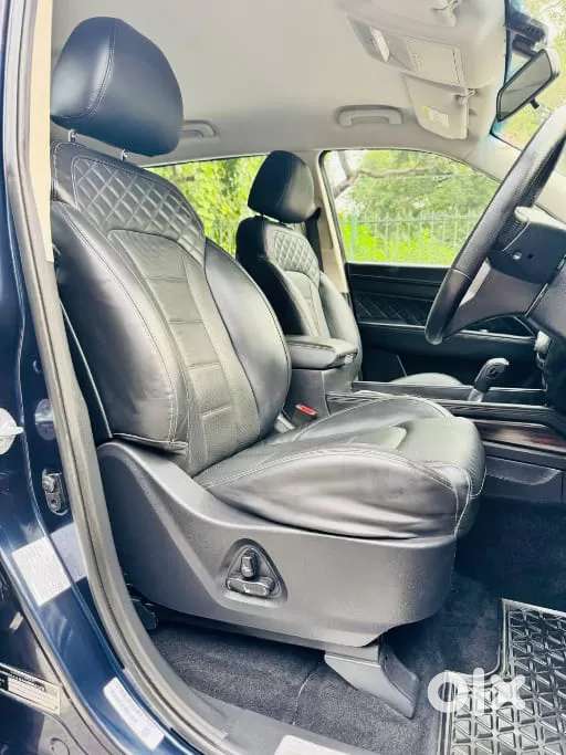 Mahindra Alturas G4, 2022, Diesel