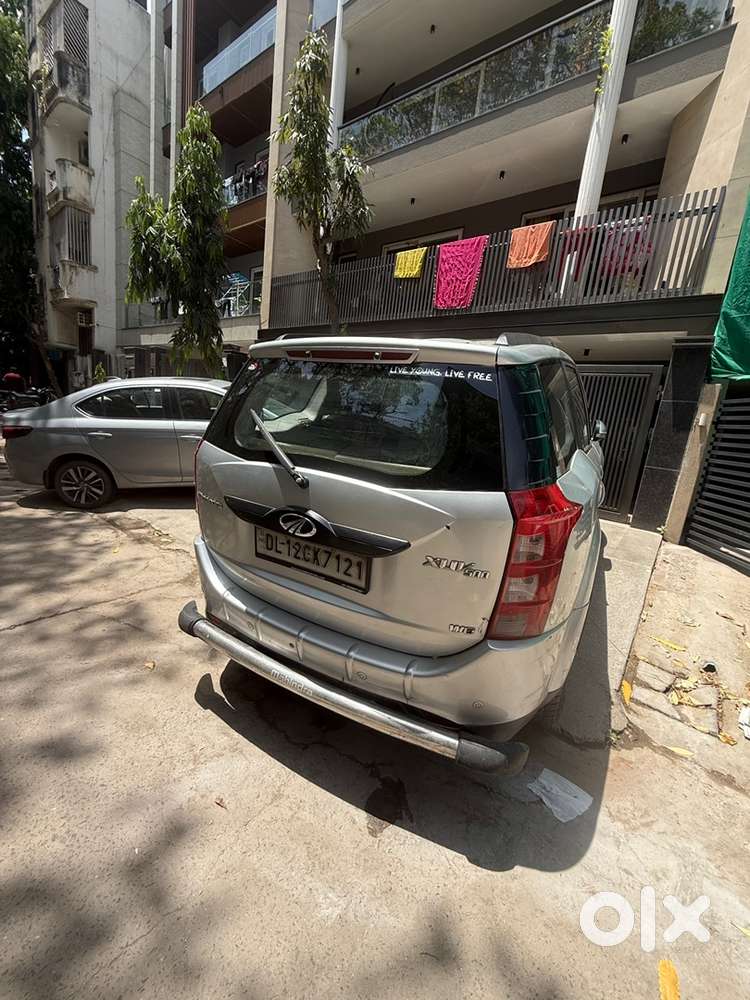 Mahindra Xuv500 Petrol 2016