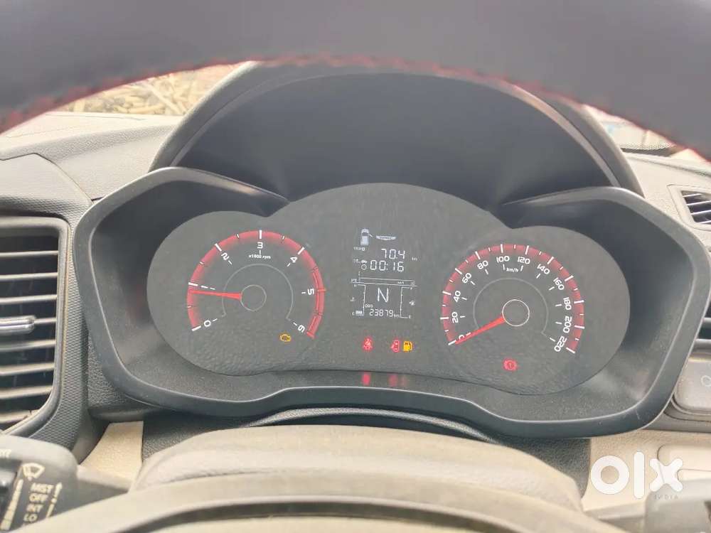 Mahindra Xuv300 2022 Diesel 23879 Km Driven