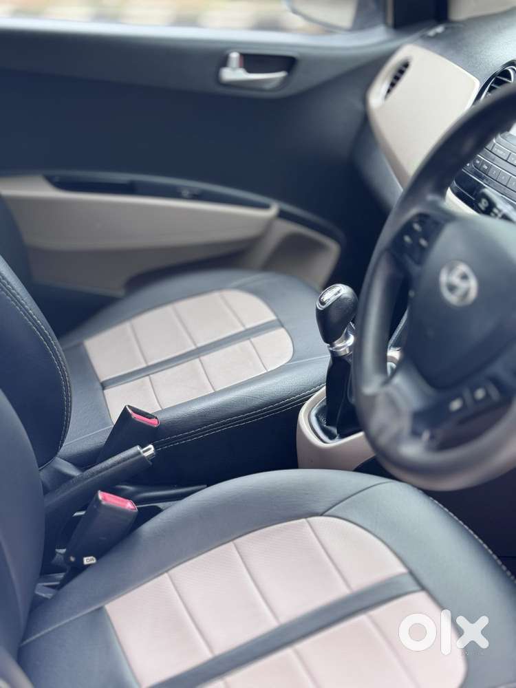 Hyundai Grand I10 Sportz, 2016, Petrol