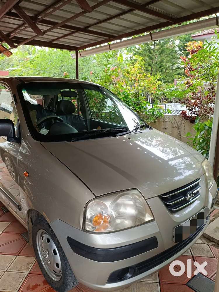 Santro Zing Gls  Showroom Service  Single Owner  Silky Beach Colour