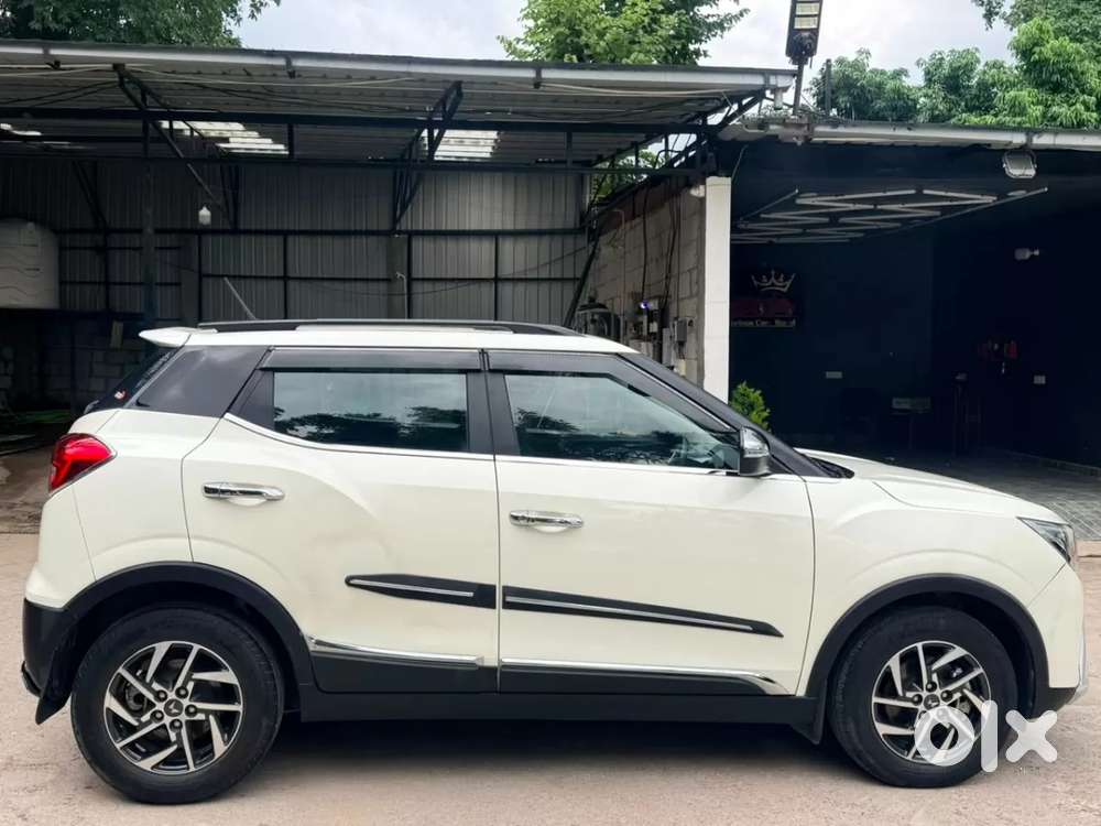 Mahindra Xuv300 W8 Option, 2023, Petrol