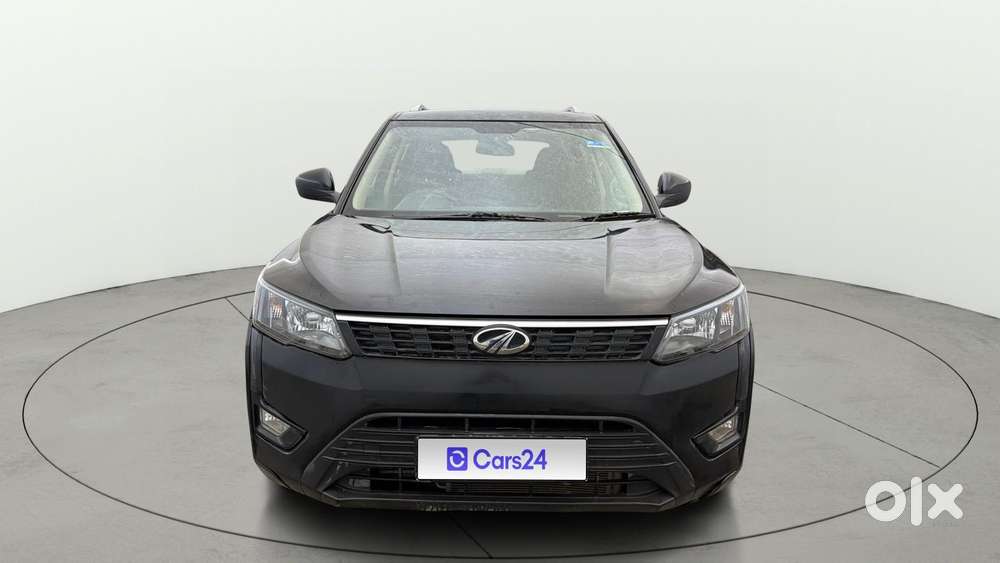 Mahindra Xuv300 W4, 2022, Petrol