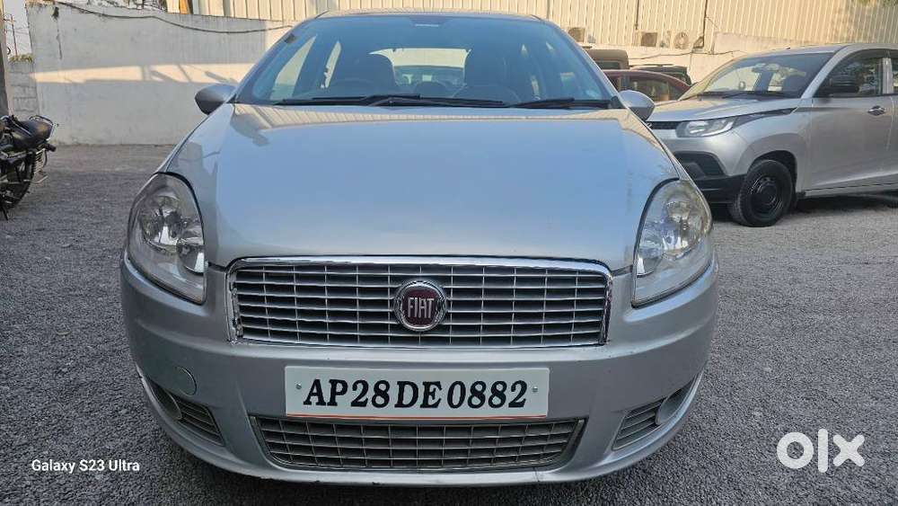 Fiat Linea 2007-2013 Emotion (diesel), 2010, Diesel