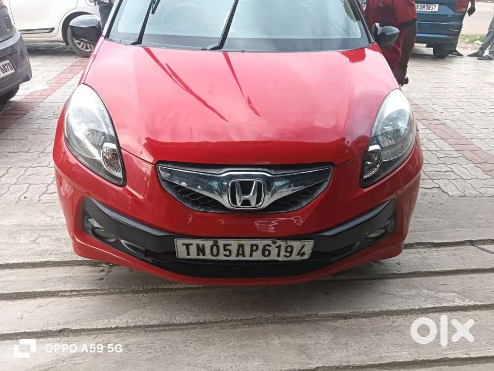 Honda Brio 2012 Petrol Well Maintained