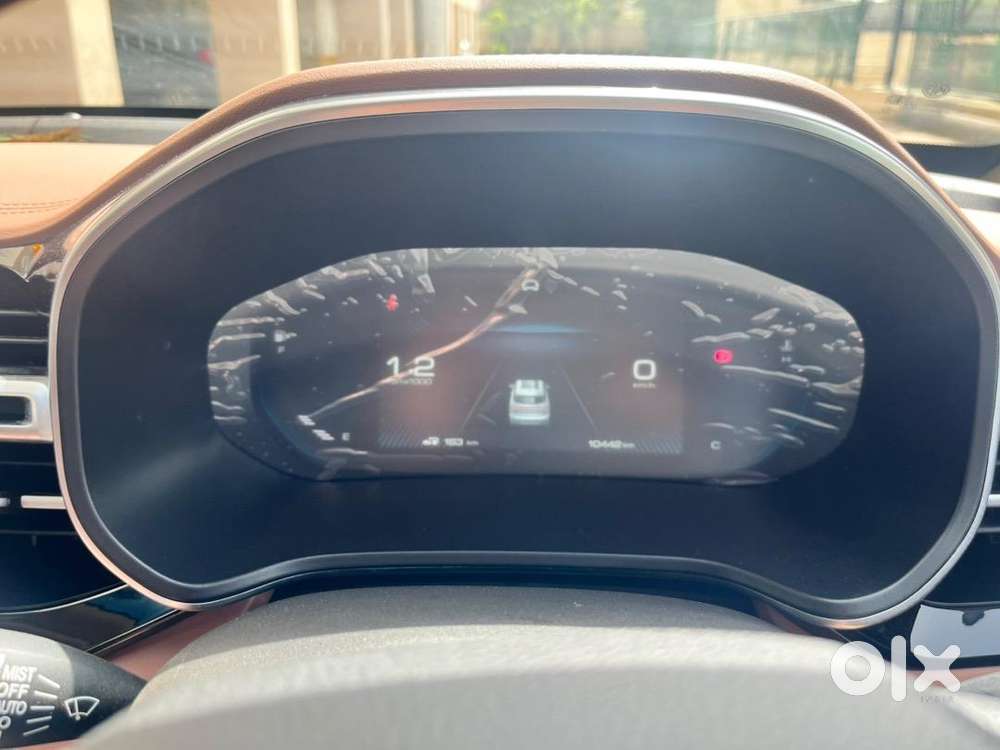 Mg Petrol 2023 Manual, Km Driven