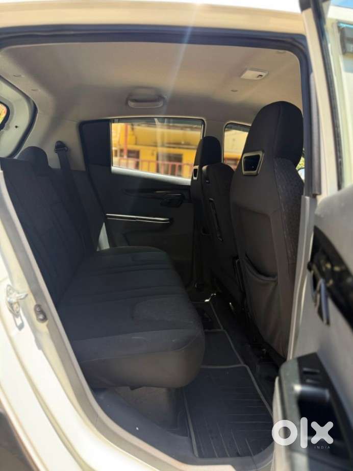 Mahindra Kuv 100 Mfalcon D75 K4 5str, 2018, Diesel