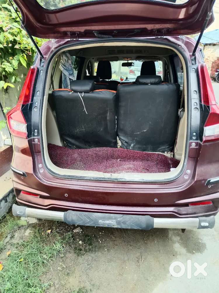 Maruti Suzuki Ertiga Top Model Zxi Smart Hybrid
