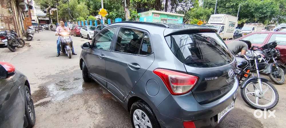 Hyundai Grand I10 2015 Diesel  2nd Owner  Well Maintained