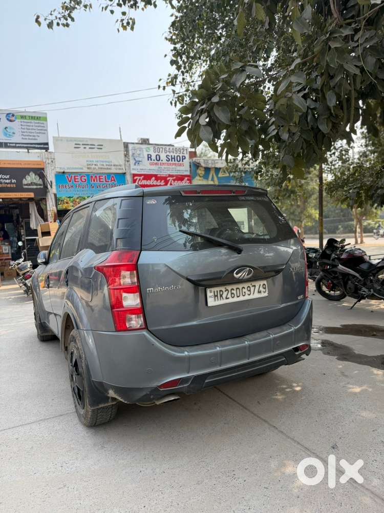 Mahindra Xuv500 W6 2017