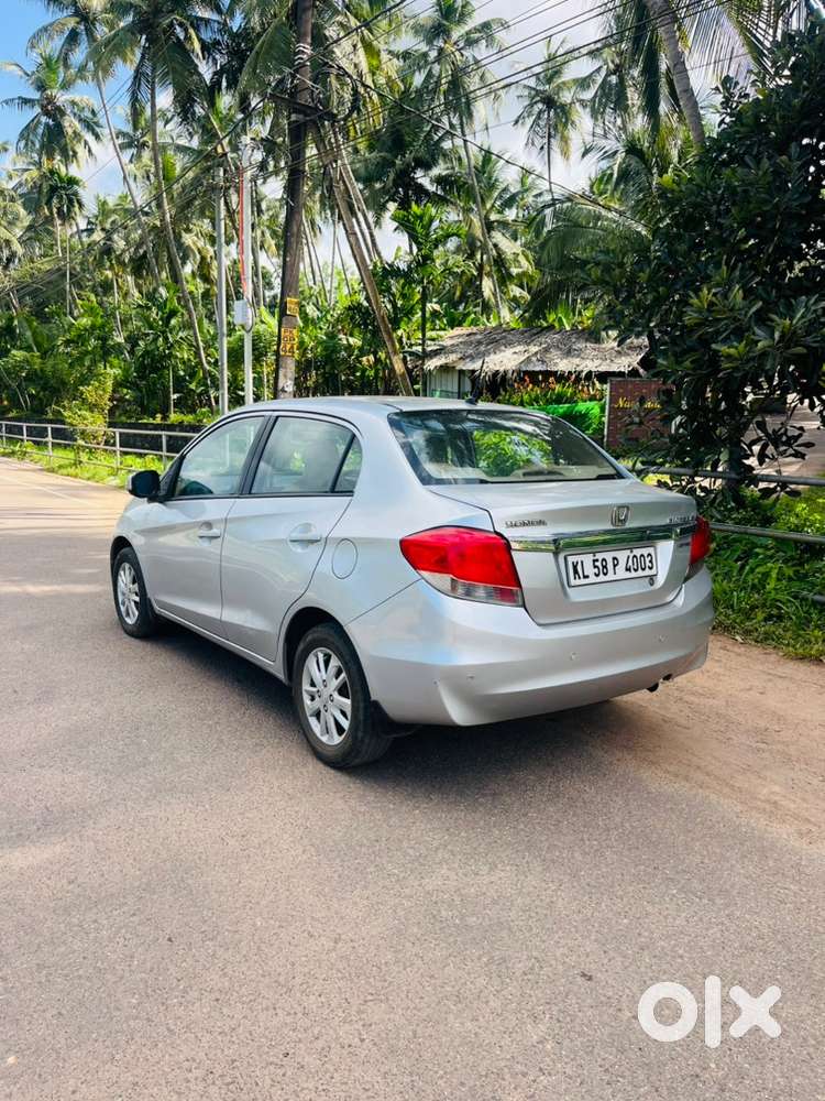 Honda Amaze 2014 Diesel 142000 Km Driven