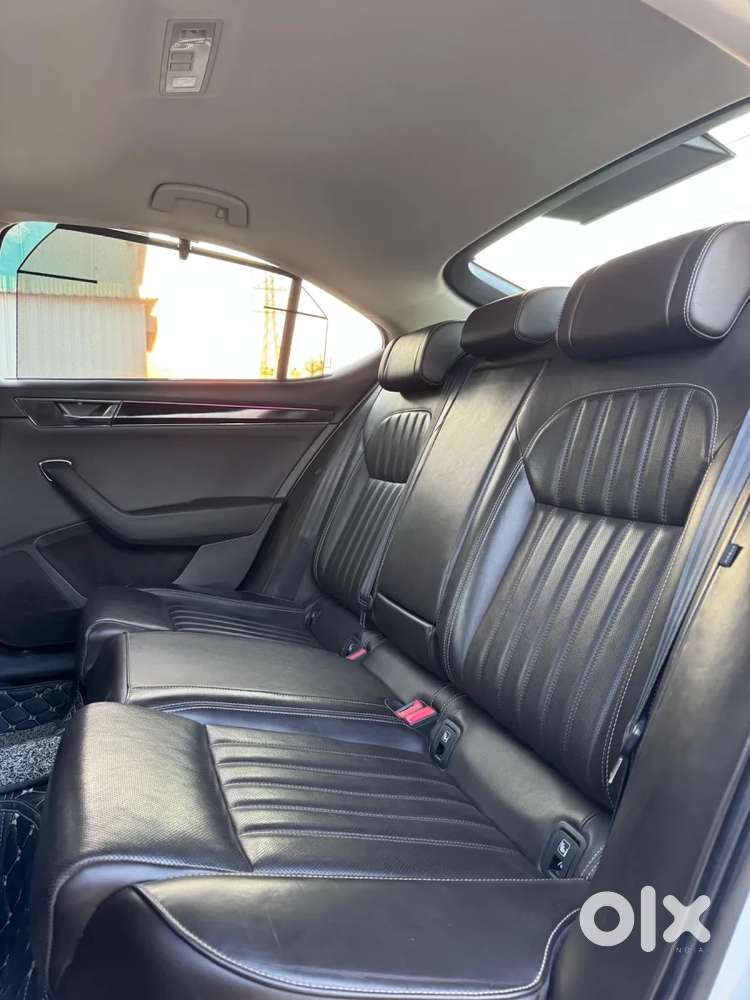 Skoda Superb 2.0 L&k Tsi At, 2020, Petrol