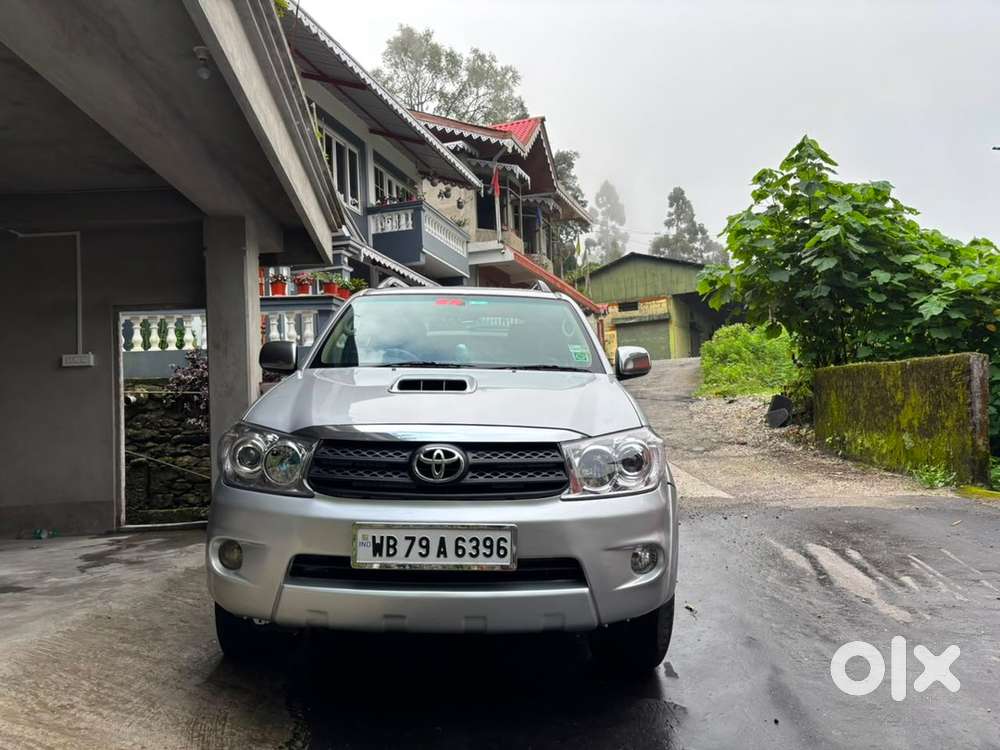 Toyota Fortuner Diesel 2011