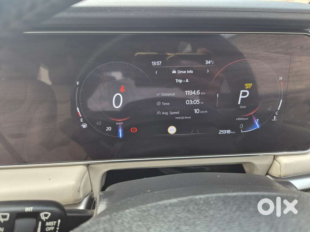 Mahindra Xuv700 2.2 Ax 7 Diesel At Luxury Pack Str Awd, 2021, Diesel