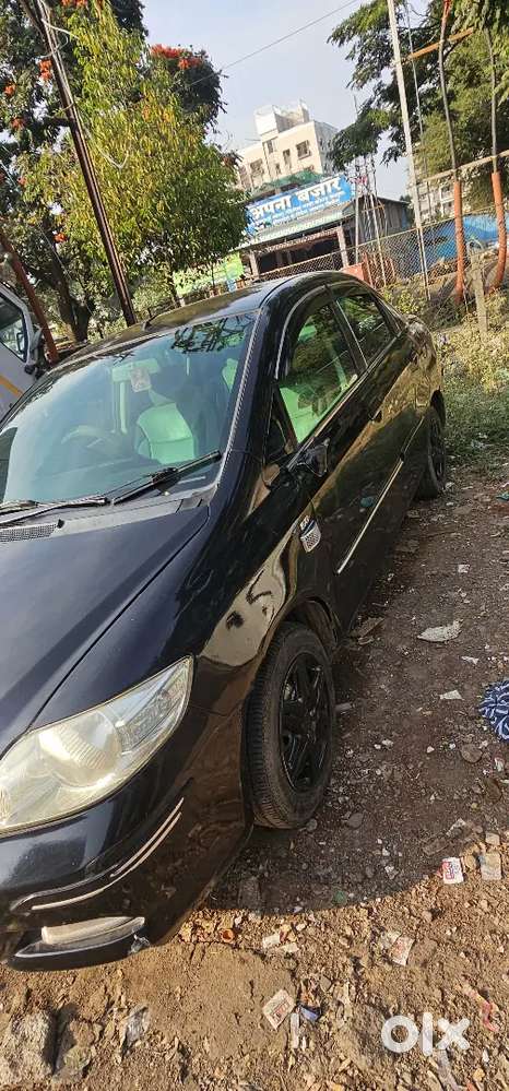 Honda City Zx 2006 Cng & Petrrol Good Condition Available.