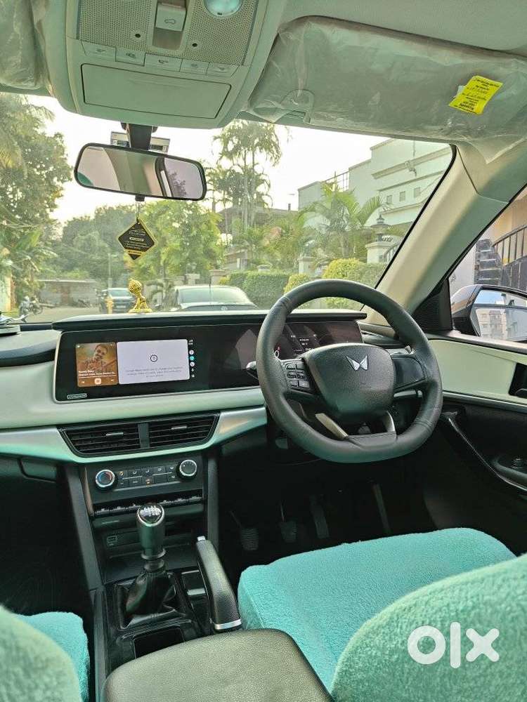 Mahindra Xuv700 2.2 Ax 5 Diesel Mt 7 Str, 2022, Diesel