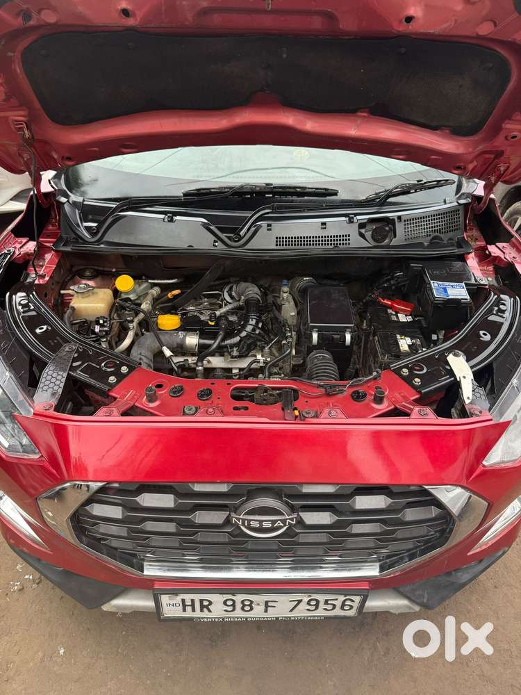 Nissan Magnite 1.0 Xv, 2022, Petrol