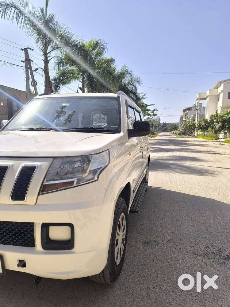 Mahindra Tuv 300 T6 Plus, 2017, Diesel