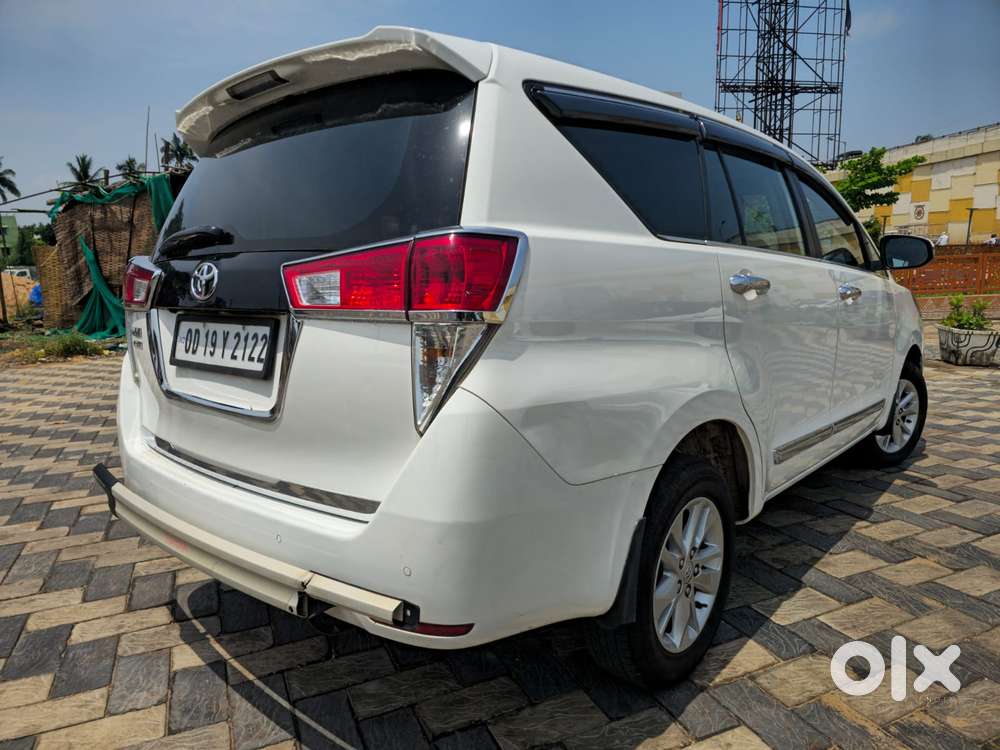 Toyota Innova Crysta 2.8 Gx At 8s, 2024, Diesel
