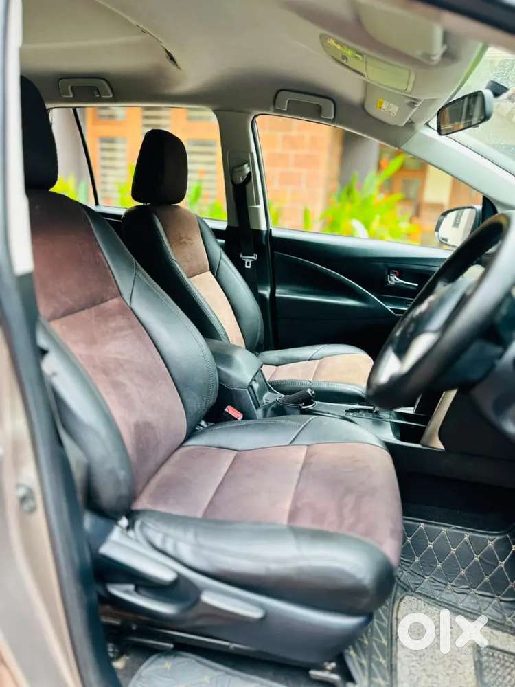 Toyota Innova Crysta 2018