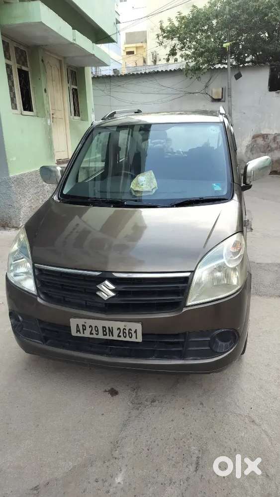 Wagon R.cng+petrol Md.30/10/2011.km.70000