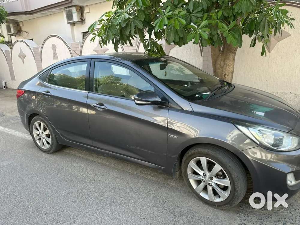 Hyundai Verna Fluidic 2012