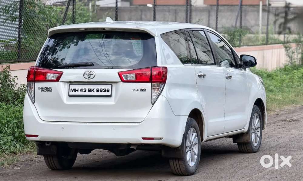 Toyota Innova Crysta 2.4 V 7 Str, 2017, Diesel