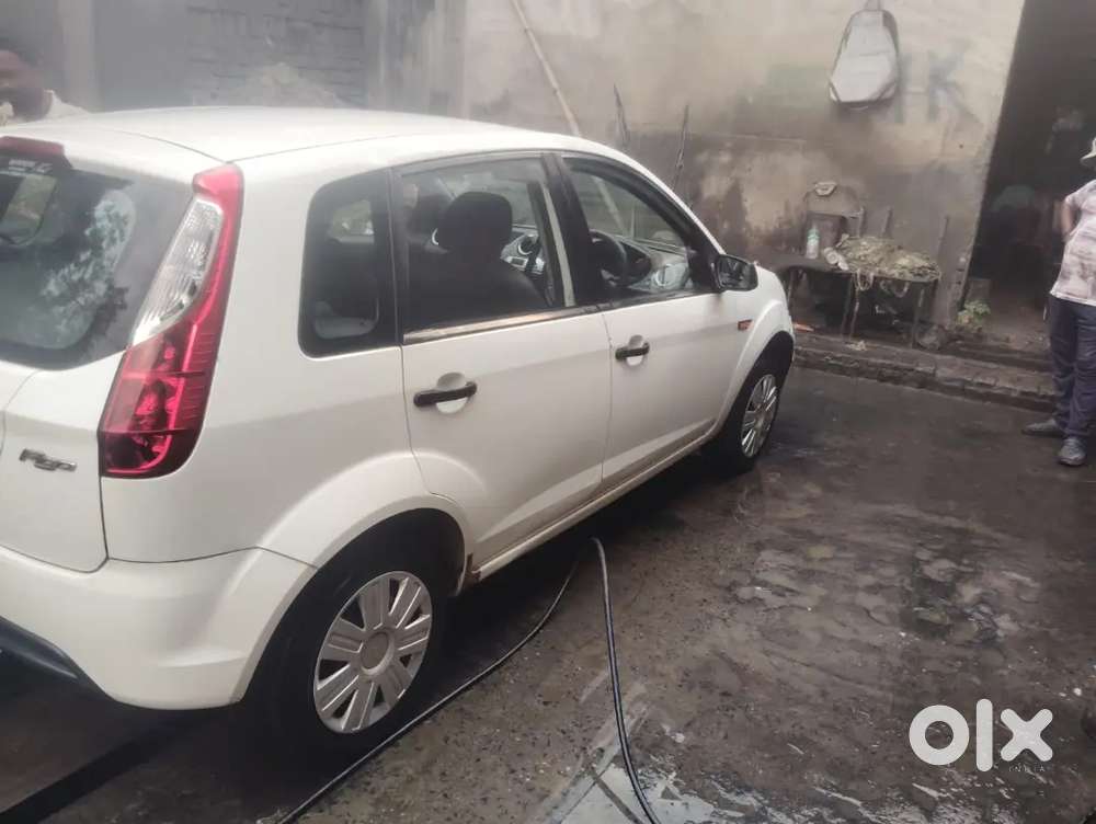 Ford Figo 2011 Petrol Exi