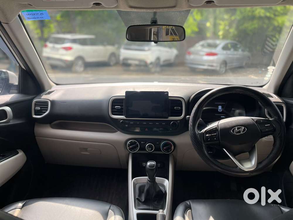Hyundai Venue S 1.2 Petrol, 2024, Petrol