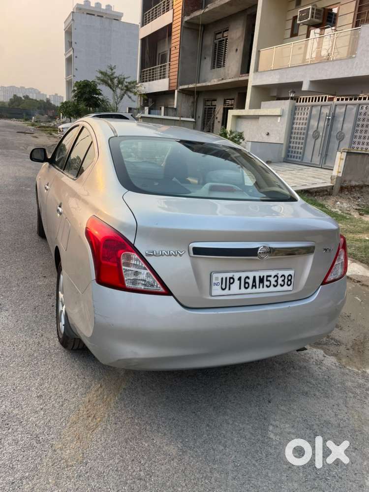 Nissan Sunny Petrol 2013