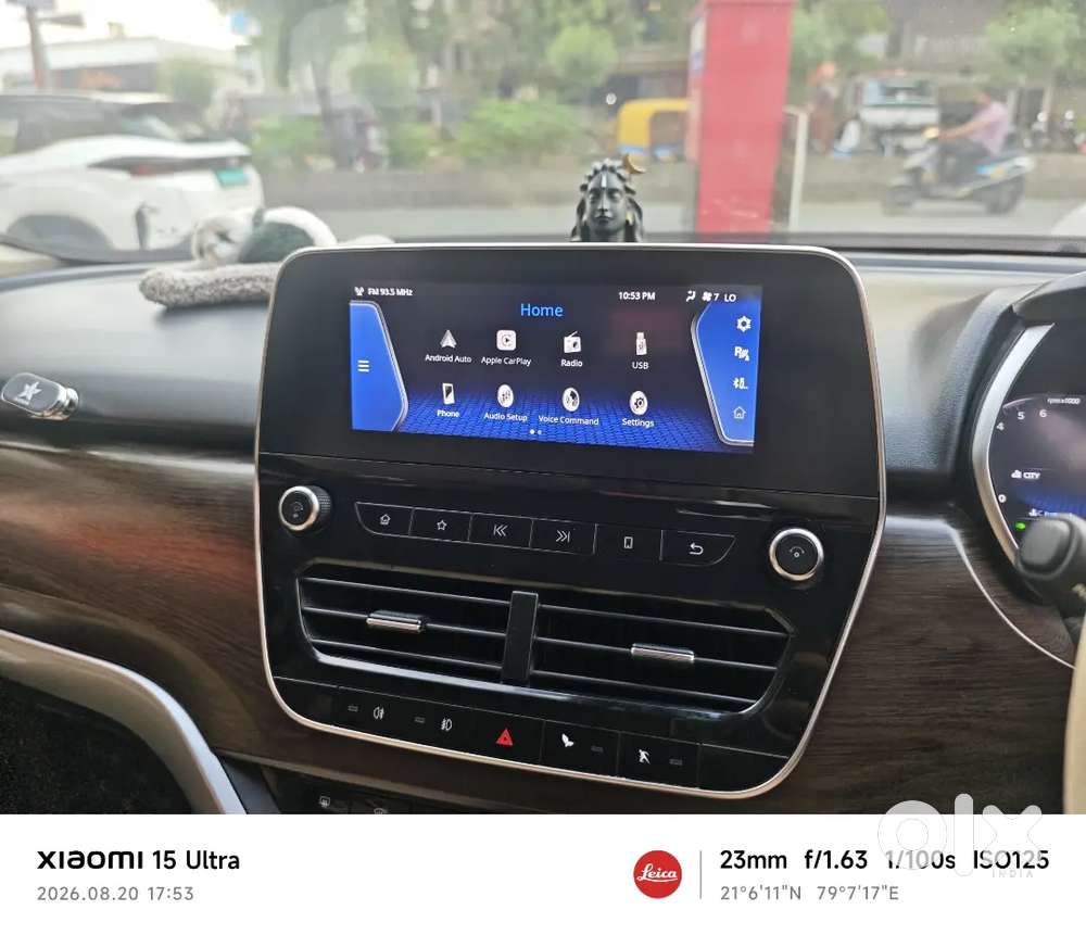 2019 Tata Harrier Top End  Diesel  Manual  75,000 Km  2nd Owner