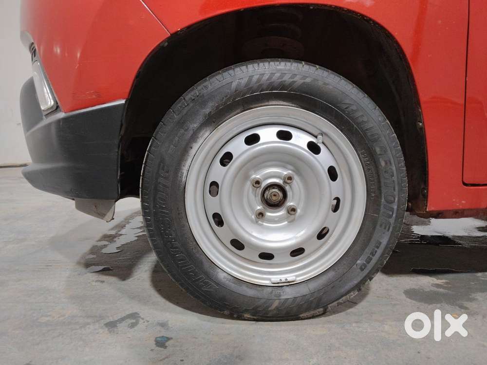 Mahindra Kuv 100 2016-2017 Mfalcon G80 K2, 2017, Petrol