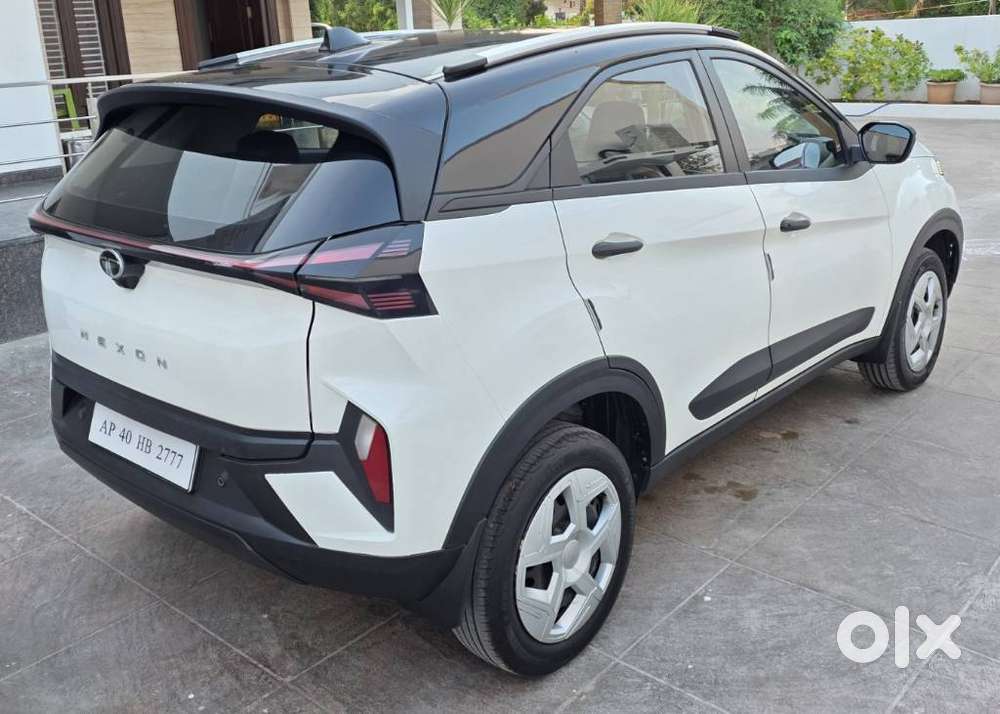 Tata Nexon Creative 1.5 Revotorq Diesel 6amt, 2025, Diesel