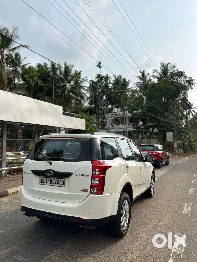 Mahindra Xuv500 At W6 2wd, 2016, Diesel