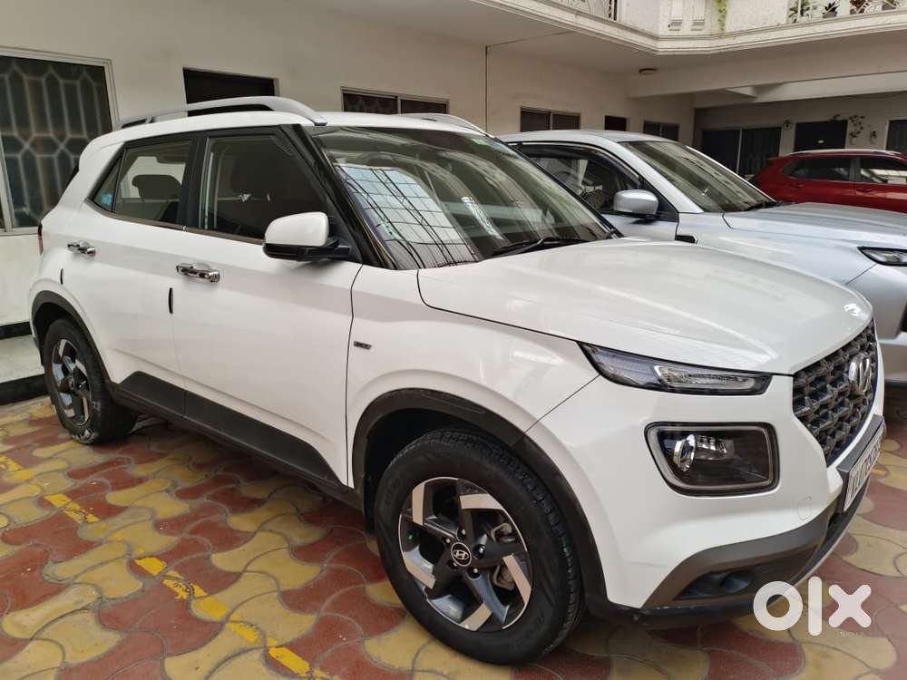 Hyundai Venue Sx Plus Turbo Dct, 2019, Petrol