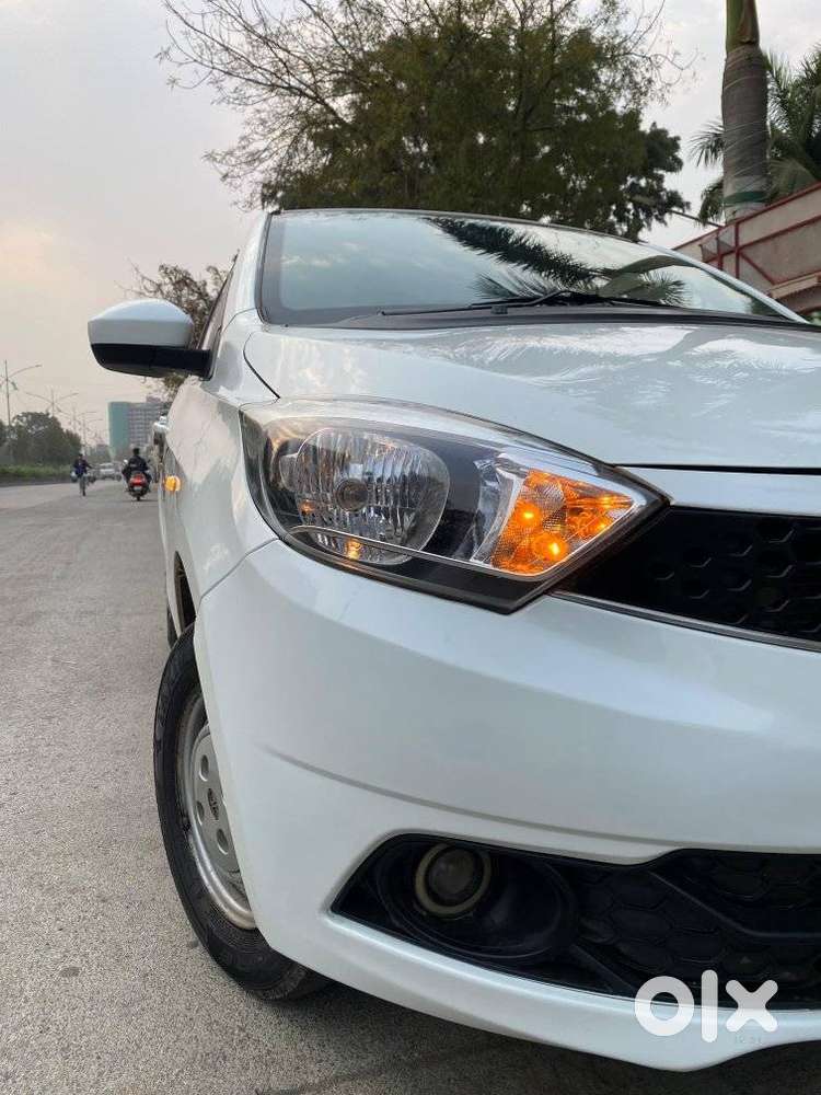 Tata Tiago 1.2 Revotron Xta, 2017, Petrol