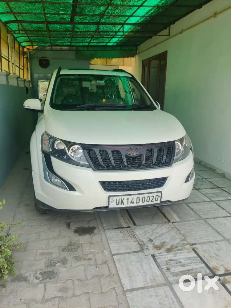 Mahindra Xuv500 Diesel 2.2 At 2017